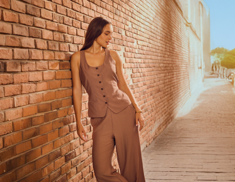 Women_Explore_our_collection_Image_adapts_SS25-04